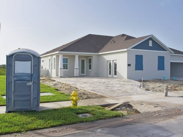 Best Portable restroom trailer rental  in Inverness Highlands North, FL